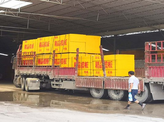 廣東中山建筑模板工地使用實際案例