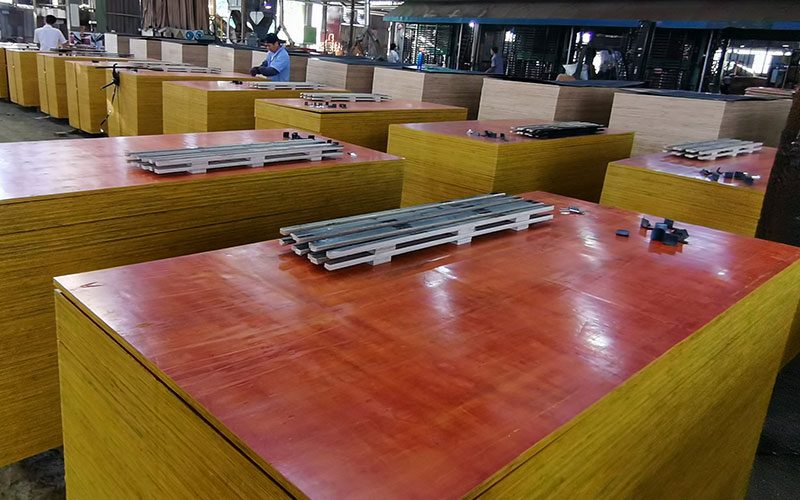 建筑模板的重量